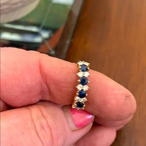 14Ct Yellow Gold Diamond and Sapphire Ring
